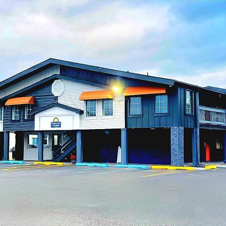 Days Inn And Suites By Wyndham Port Huron Buitenkant foto